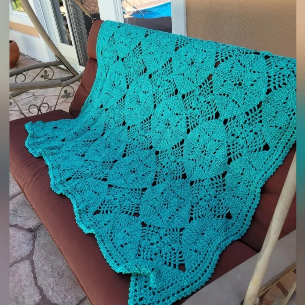 Handmade Crochet Blanket Turquoise Intricate Lacy Design Large Size …NEW
